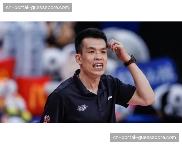 北京队官方宣布：解立彬因身体原因不再担任主教练职务